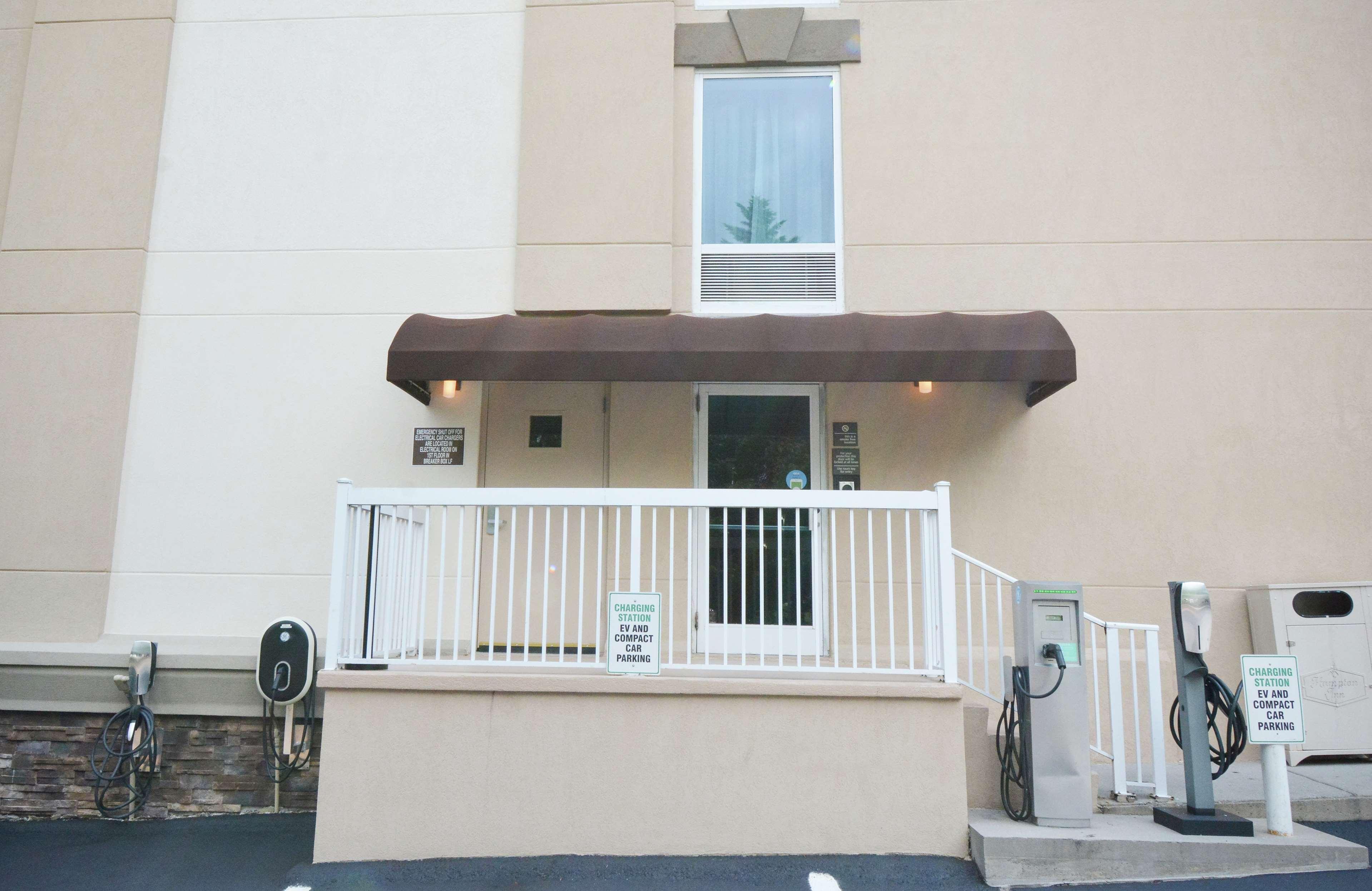Hampton Inn Salem East - Electric Road Eksteriør bilde
