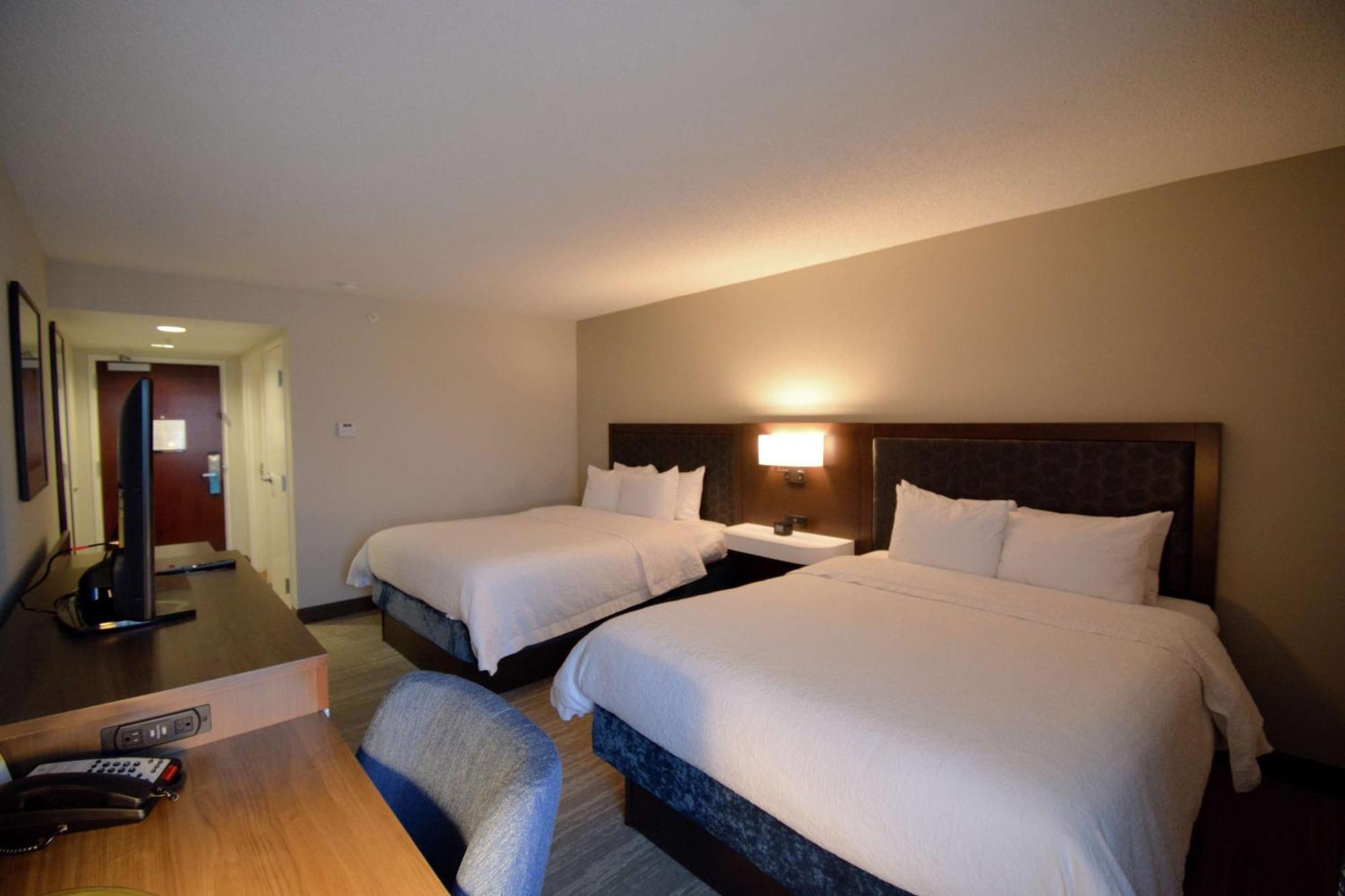 Hampton Inn Salem East - Electric Road Eksteriør bilde