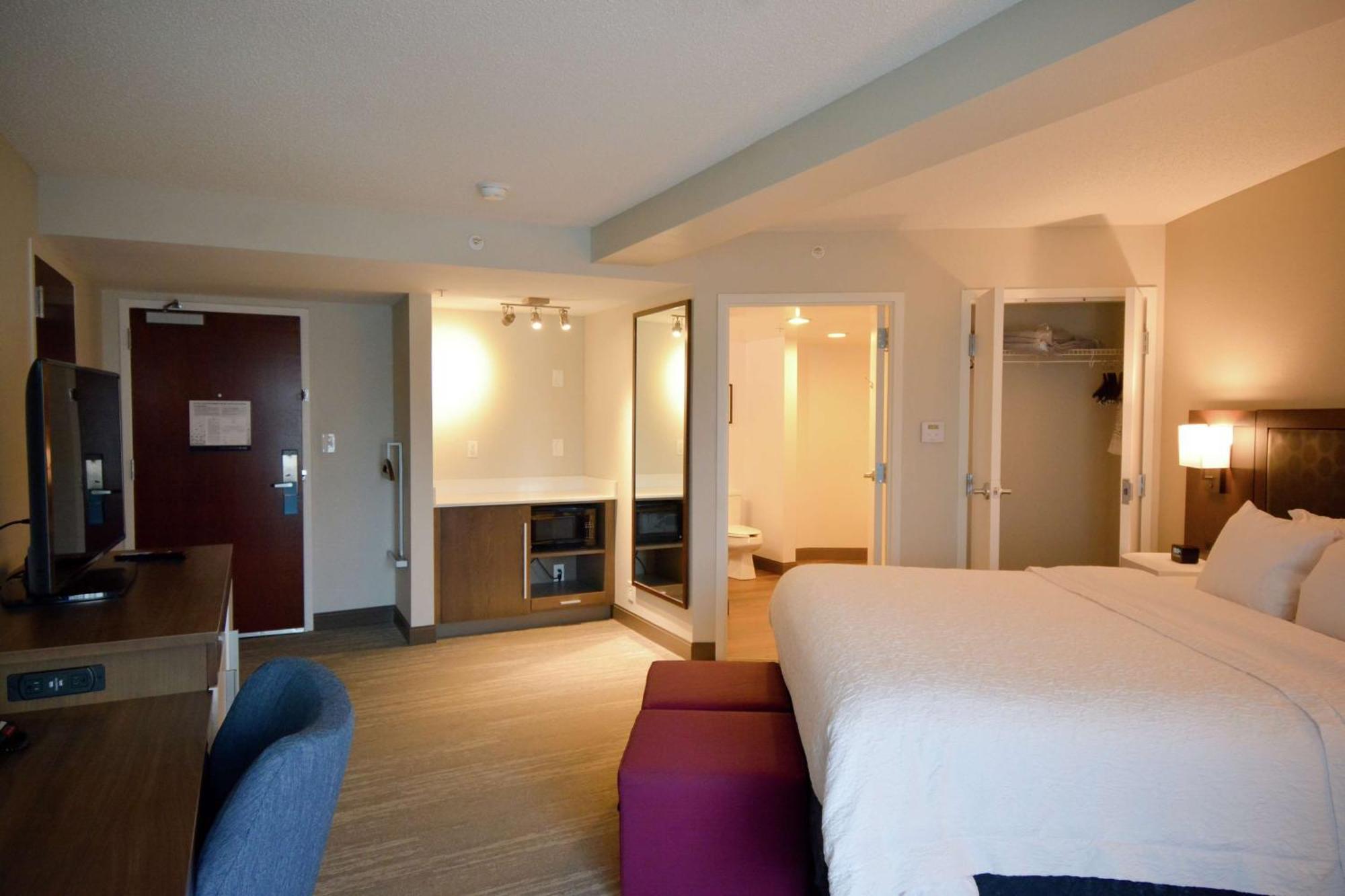 Hampton Inn Salem East - Electric Road Eksteriør bilde