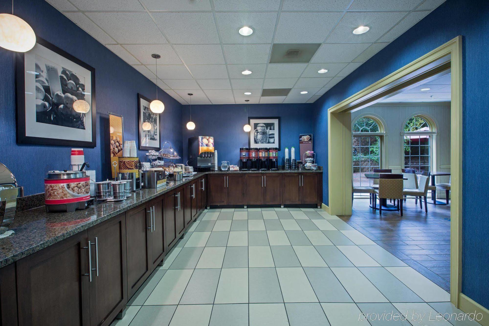 Hampton Inn Salem East - Electric Road Eksteriør bilde