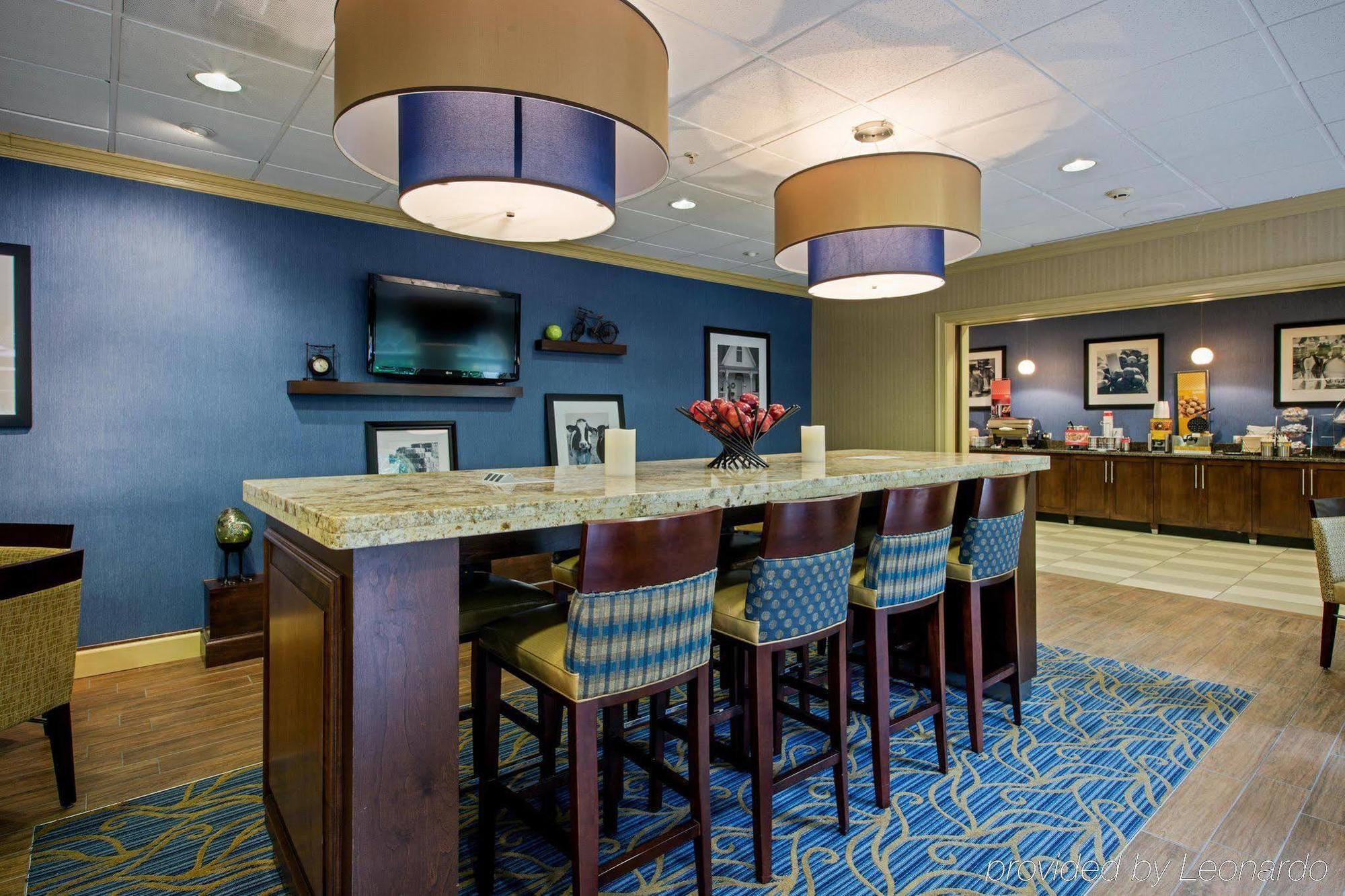 Hampton Inn Salem East - Electric Road Eksteriør bilde