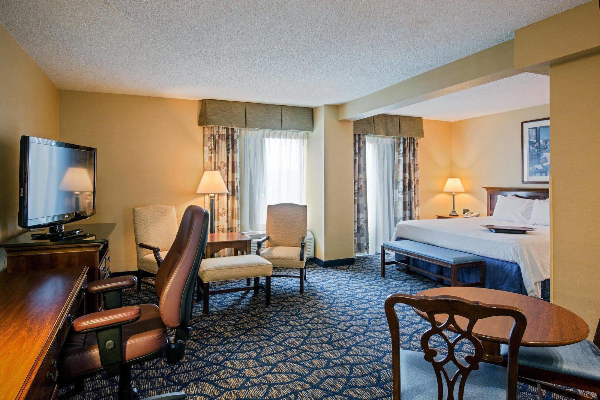 Hampton Inn Salem East - Electric Road Eksteriør bilde